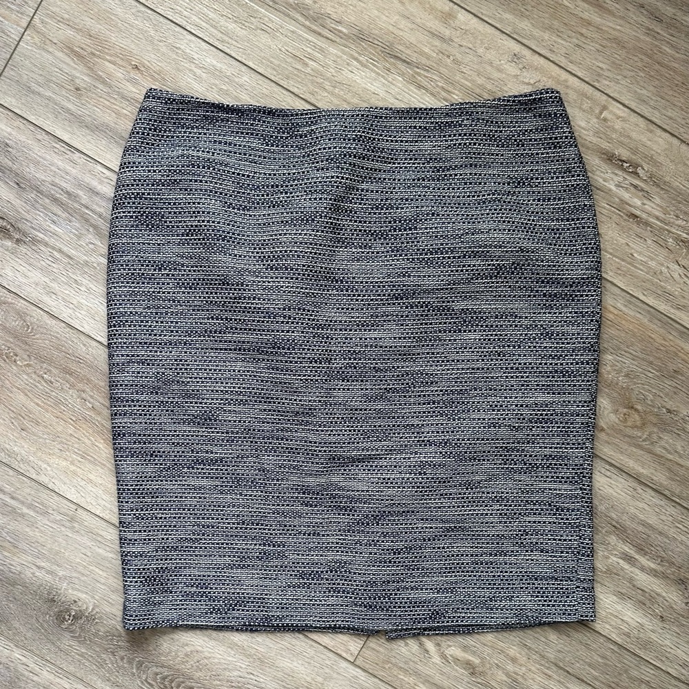 Karl Lagerfeld Paris Tweed Knee Length Skirt Size 16